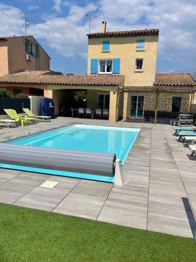 Maison 8-10 Pers Avec Piscine Aux Portes De St Aygulf Holiday home *