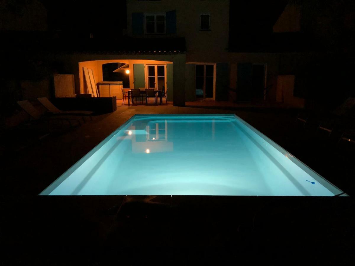 Maison 8-10 Pers Avec Piscine Aux Portes De St Aygulf